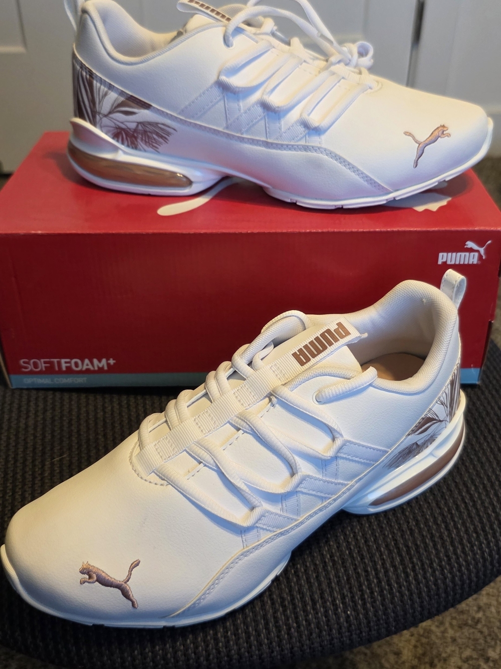 Puma White Athletic Sneakers with Rose Gold Accents 9.5 Nwt
